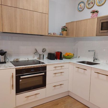 Habitacion En Apartamento Con Zonas Comunes Compartida H1 Bilbao Bagian luar foto