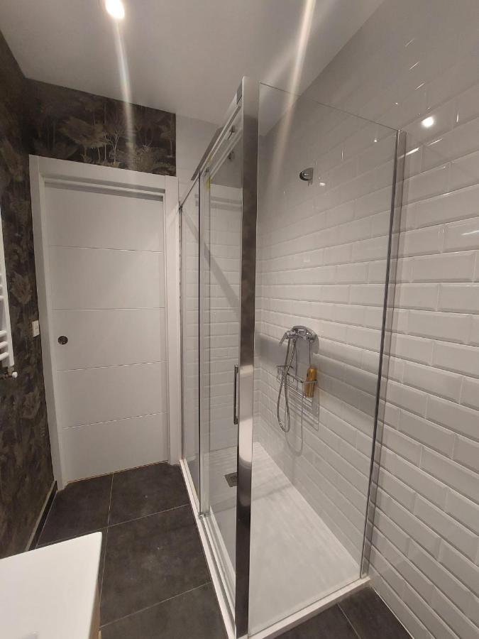 Habitacion En Apartamento Con Zonas Comunes Compartida H1 Bilbao Bagian luar foto